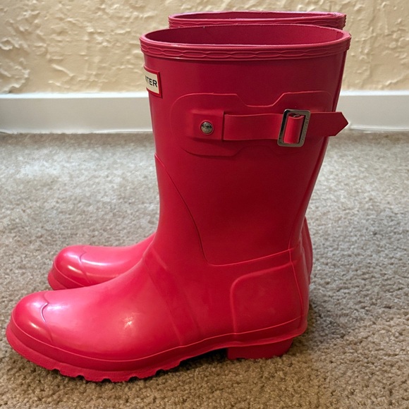 Hunter Fuchsia Rain Boots - Picture 4 of 6